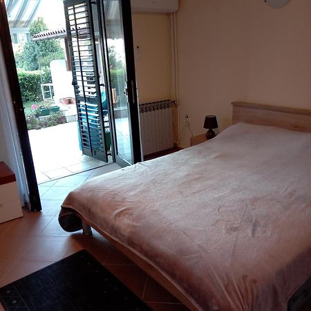 Apartment Azzurro Ičići Eksteriør bilde